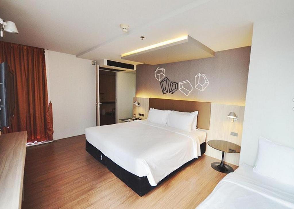 The Heritage Silom Hotel Bangkok Ngoại thất bức ảnh