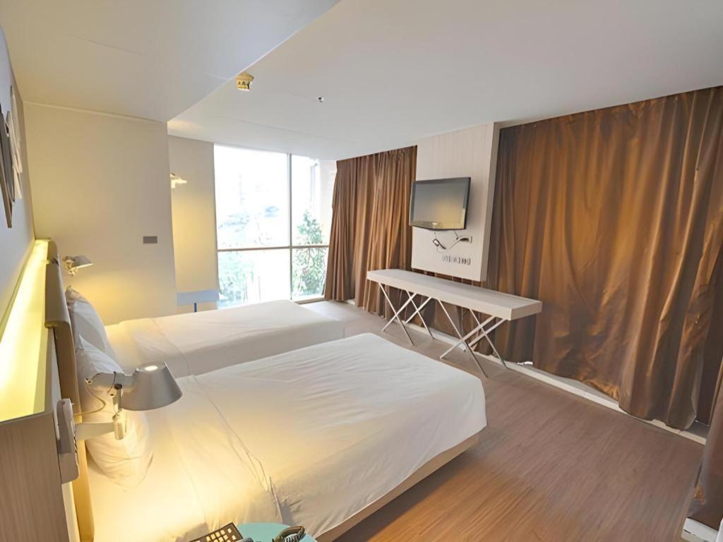 The Heritage Silom Hotel Bangkok Ngoại thất bức ảnh